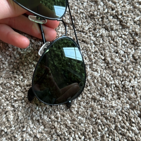 Ray Ban Aviators RB3025 Aviator Large Metal II - Picture 4 of 5